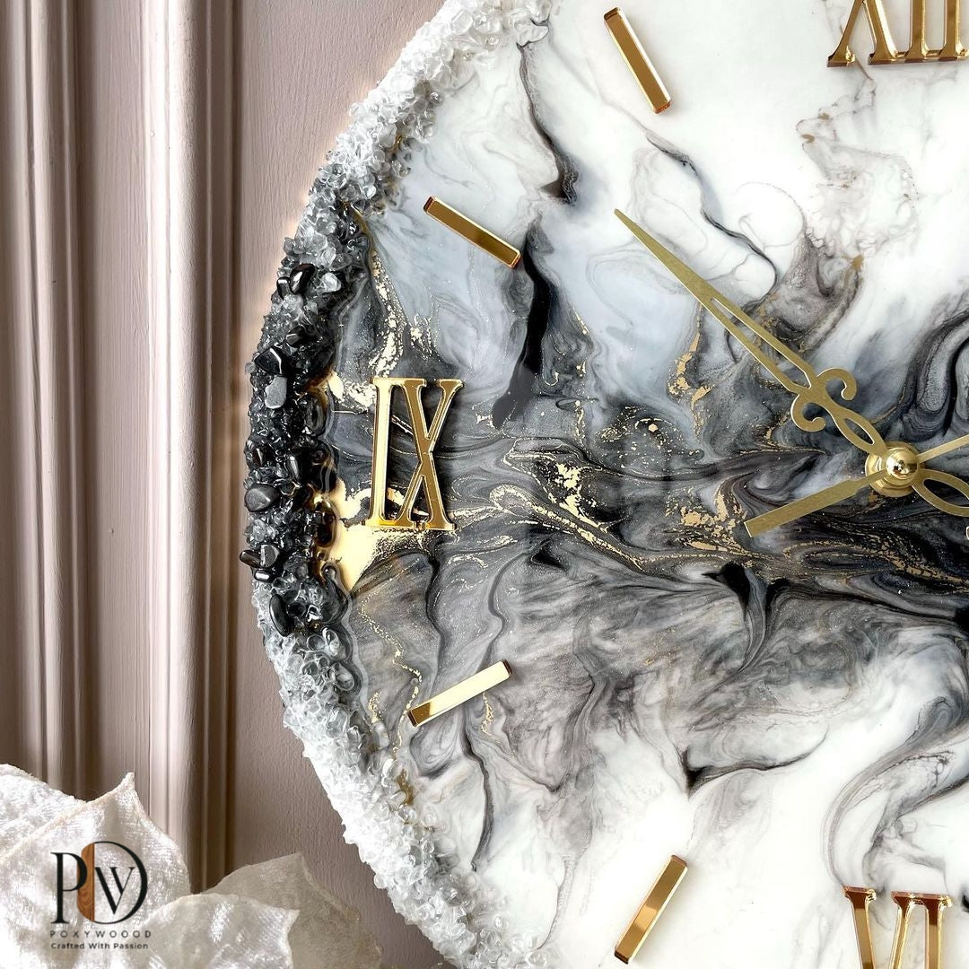 Ethereal Crystal Elegance Geode-Inspired Resin Wall Clock