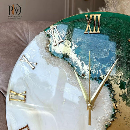 Emerald Tide Elegance Epoxy Resin Wall Clock with Golden Accents