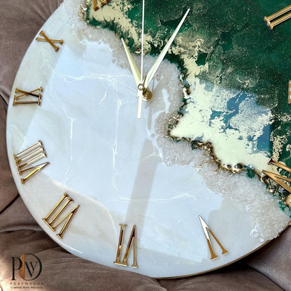 Emerald Tide Elegance Epoxy Resin Wall Clock with Golden Accents