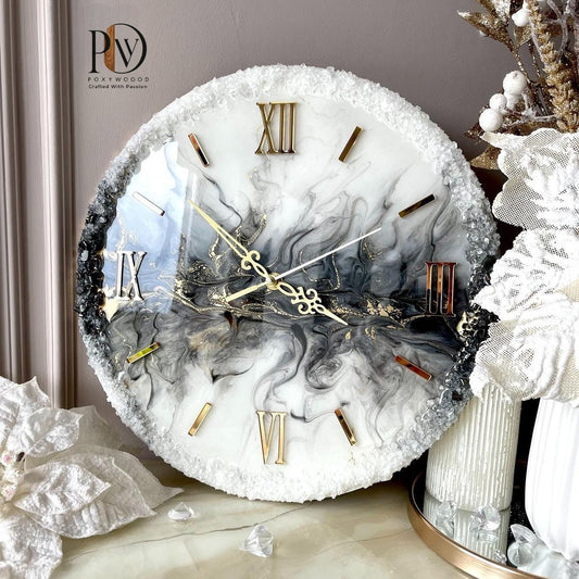 Ethereal Crystal Elegance Geode-Inspired Resin Wall Clock