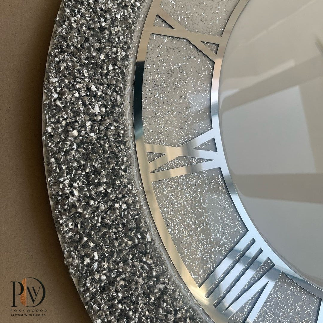 Diamond Dust Resin Wall Clock – Elegant Silver Timepiece