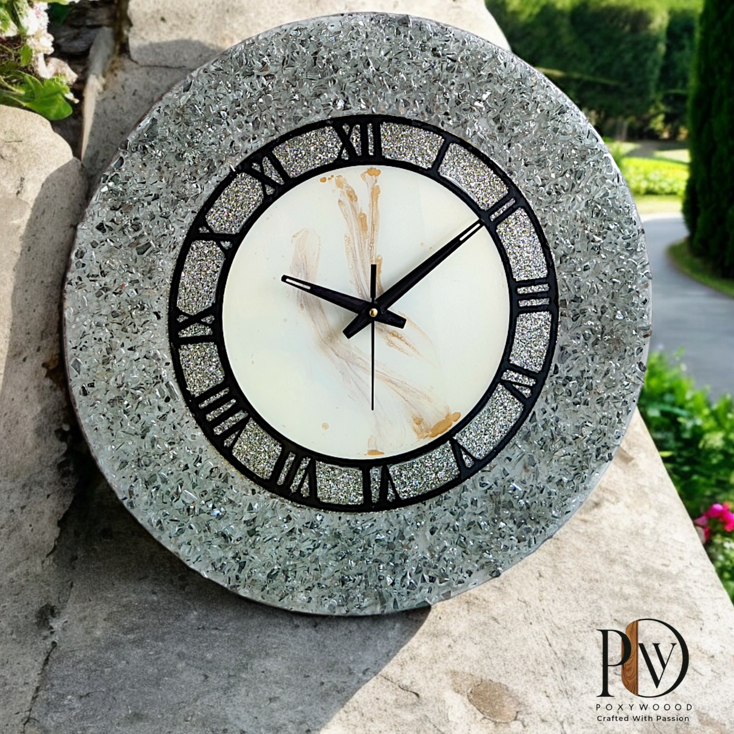 Diamond Frost Decorative Wall Clock – Luxury Home Decor